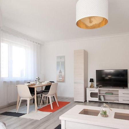 Uroczy Apartament Rzeczna Kołobrzeg Eksteriør bilde